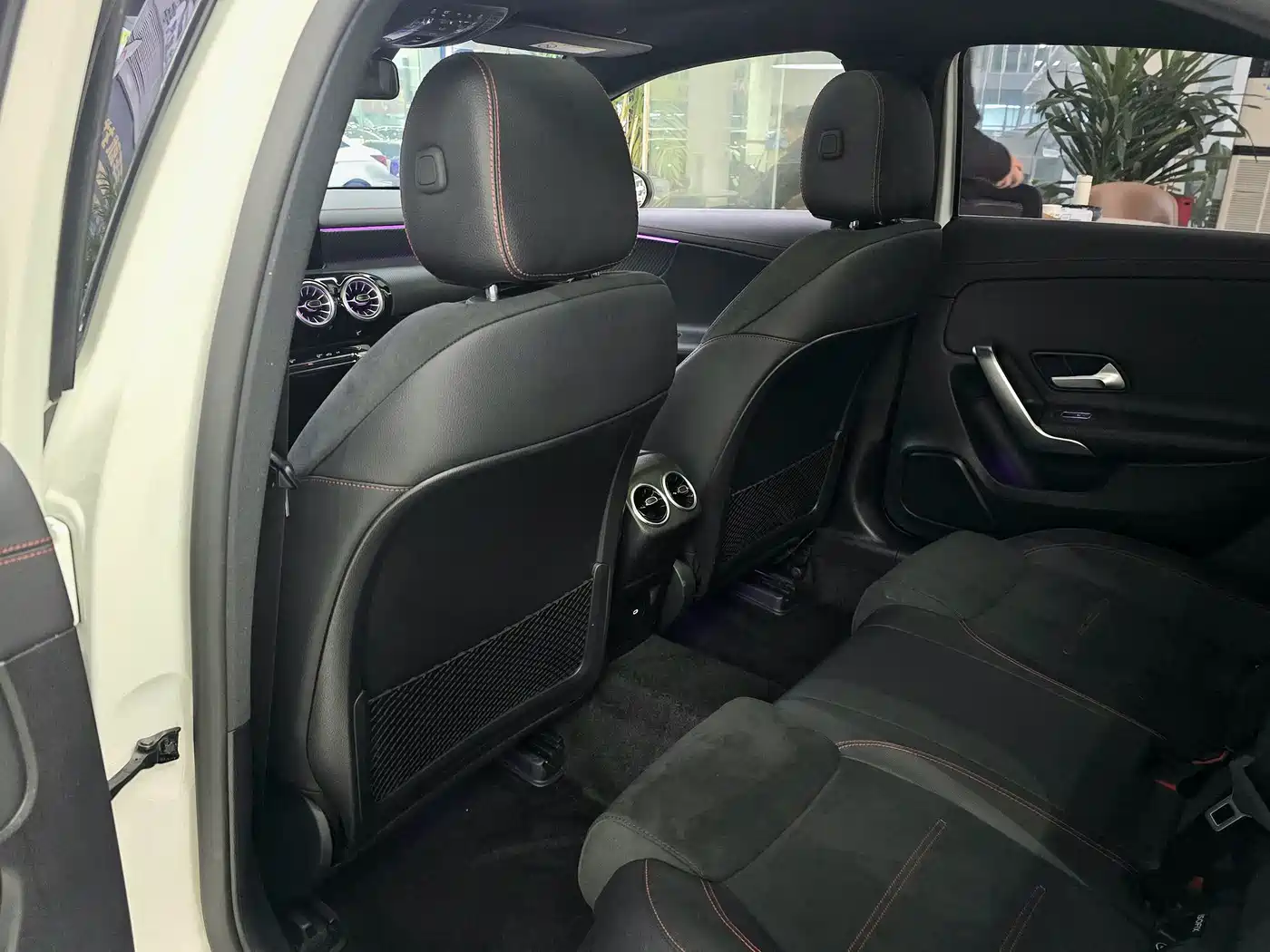 Mercedes-Benz A-Class 2023 A 200 L Fashion фото 15