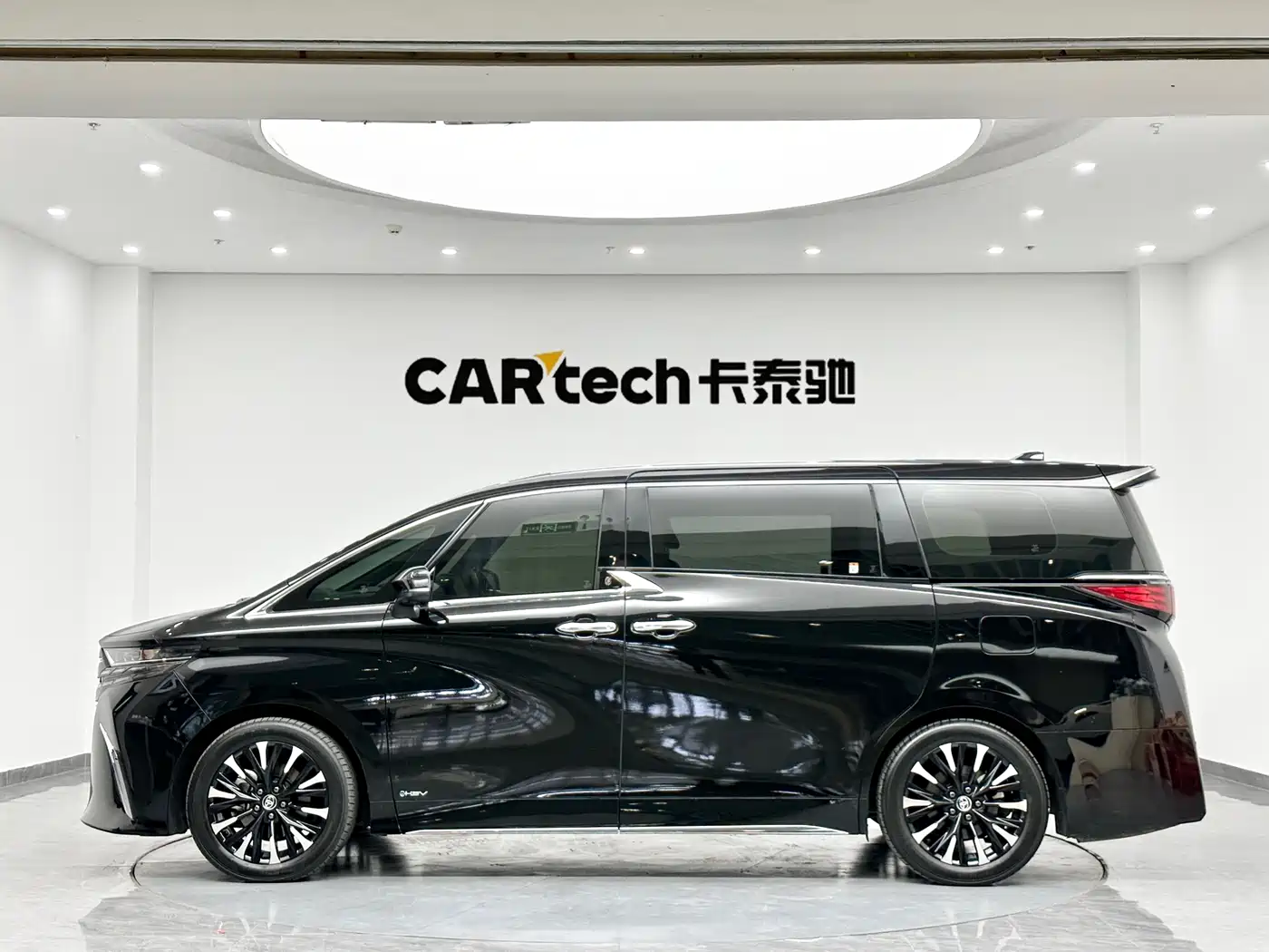 Toyota Alphard 2024 Hybrid 2.5L Prestige Edition фото 5