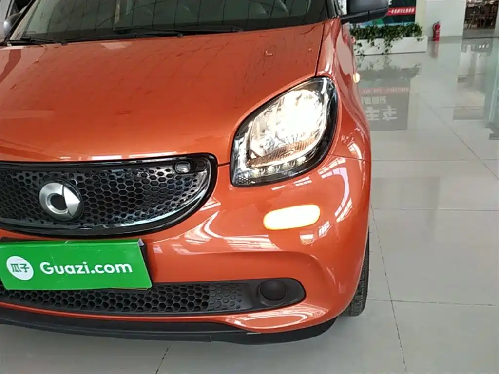 smart forfour 2018 2018 1.0L 52kW Passion Edition