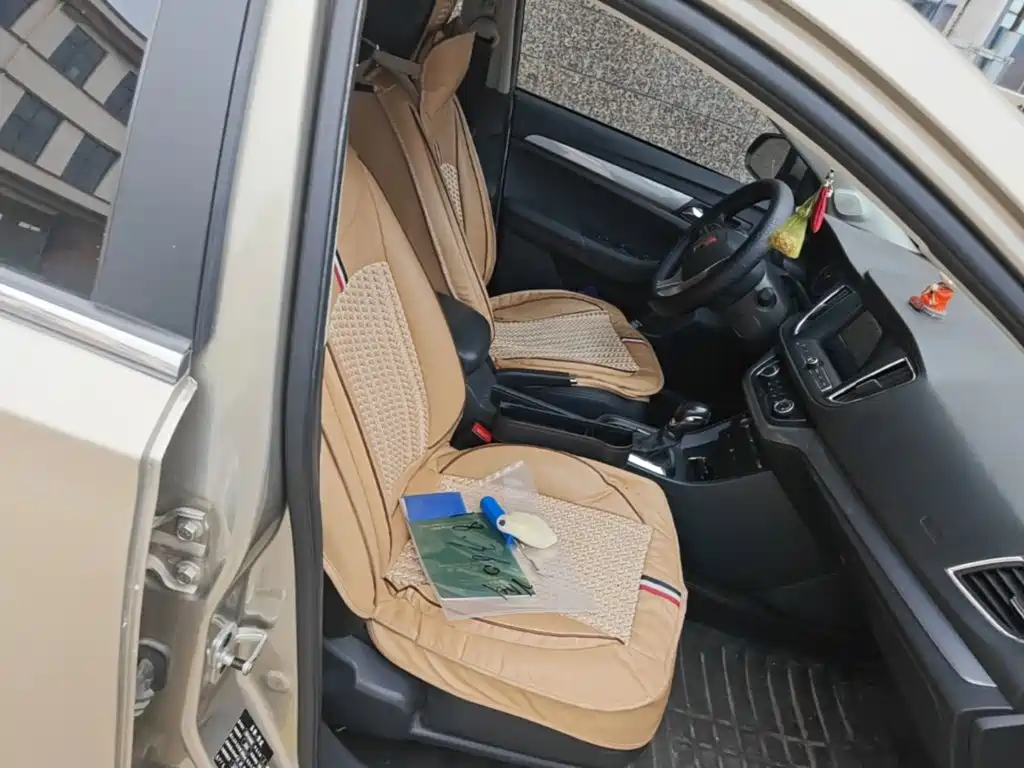 Roewe 360 2018 2018 PLUS 1.5L Automatic Exclusive Edition