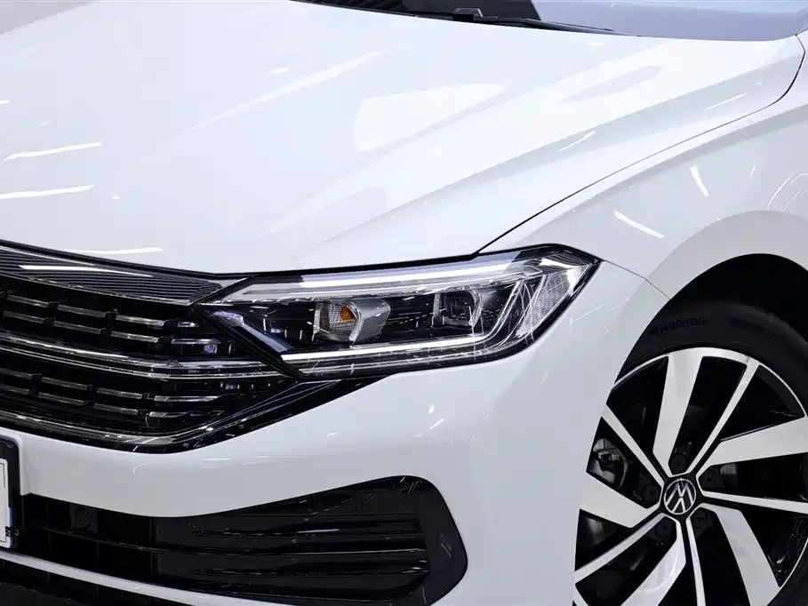 Volkswagen Sagitar 2025 Facelift 300TSI DSG Beyond Edition фото 10