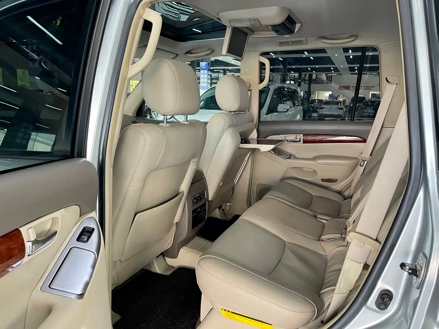 Toyota Prado 2006 4.0L Automatic VX NAVI Edition фото 6
