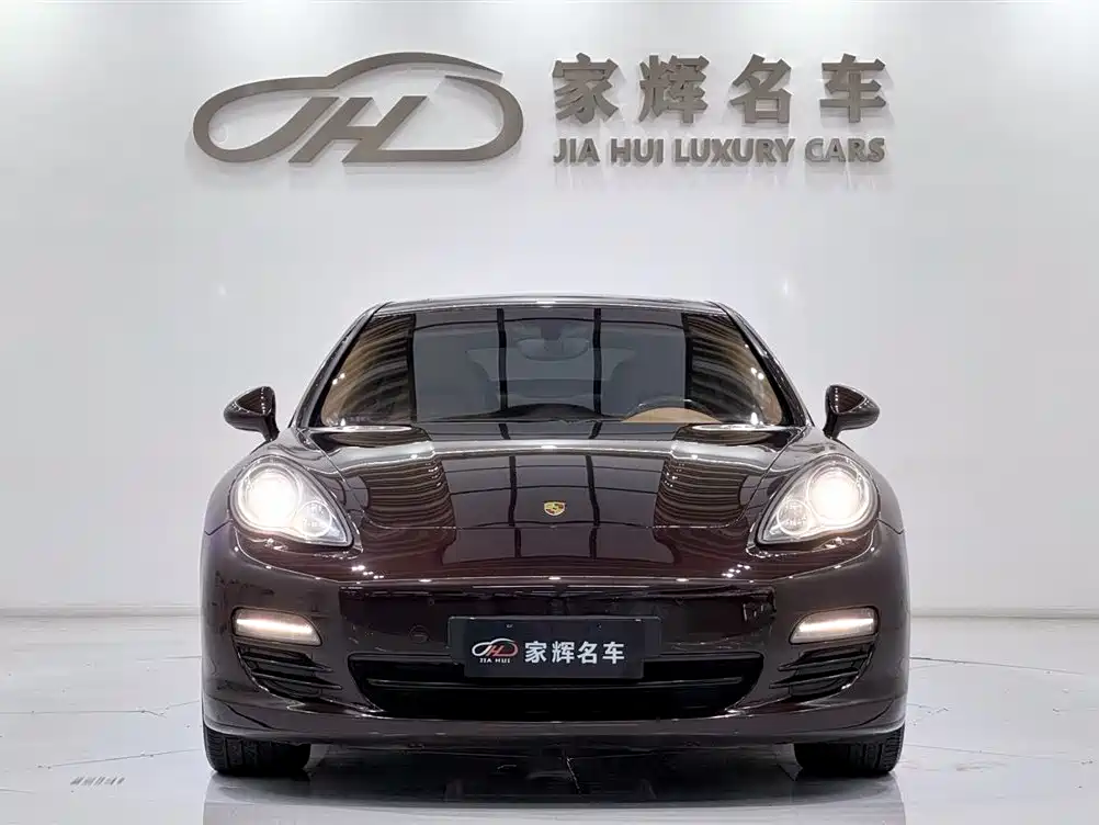 Porsche Panamera 2010 Panamera 4 3.6L фото 2