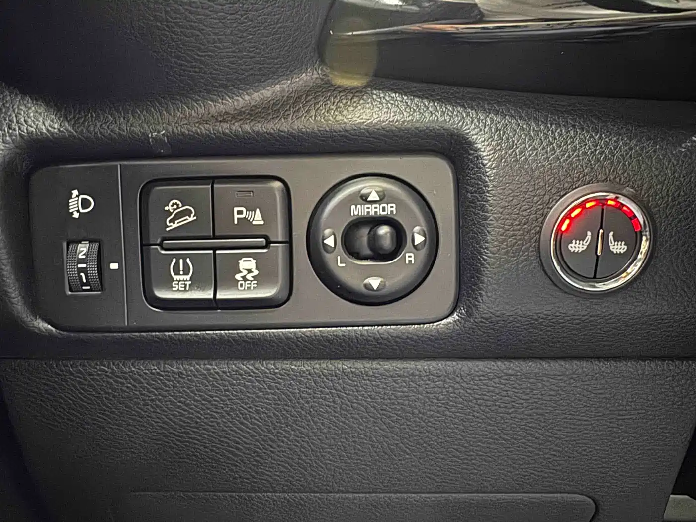 Kia KX1 2021 1.4L CVT Fun Sunroof Version фото 11