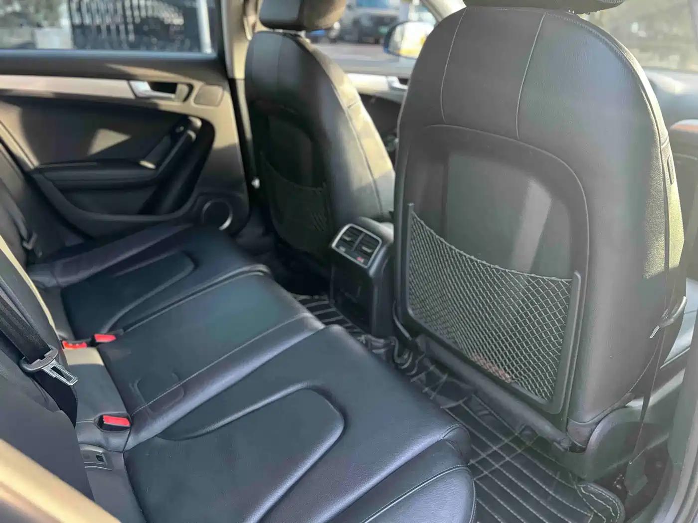 Audi A4 (Import) 2014 40 TFSI allroad quattro plus фото 27