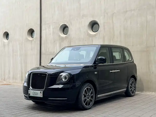  LEVC LEVC TX 2022 TX5 Extended Range Space Comfort Edition