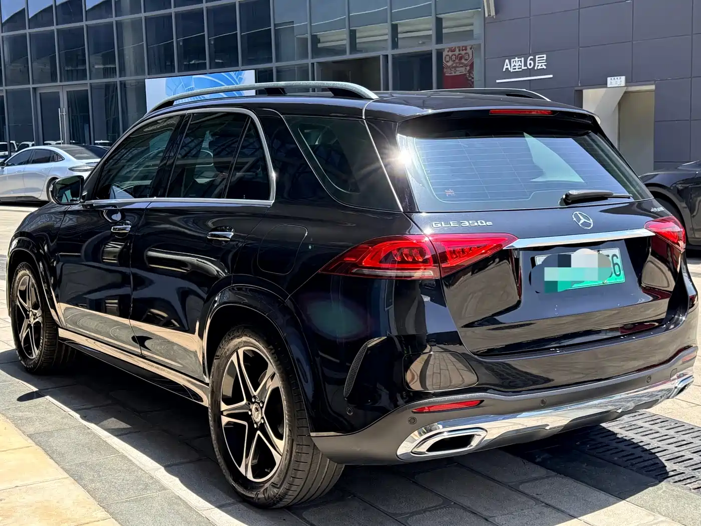 Mercedes-Benz GLE New Energy 2022 Facelift GLE 350 e 4MATIC фото 6
