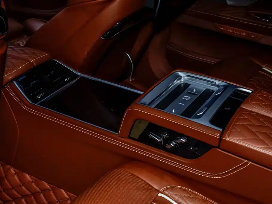 BMW 7 Series 2019 Facelift 740Li xDrive Executive Luxury Package фото 12