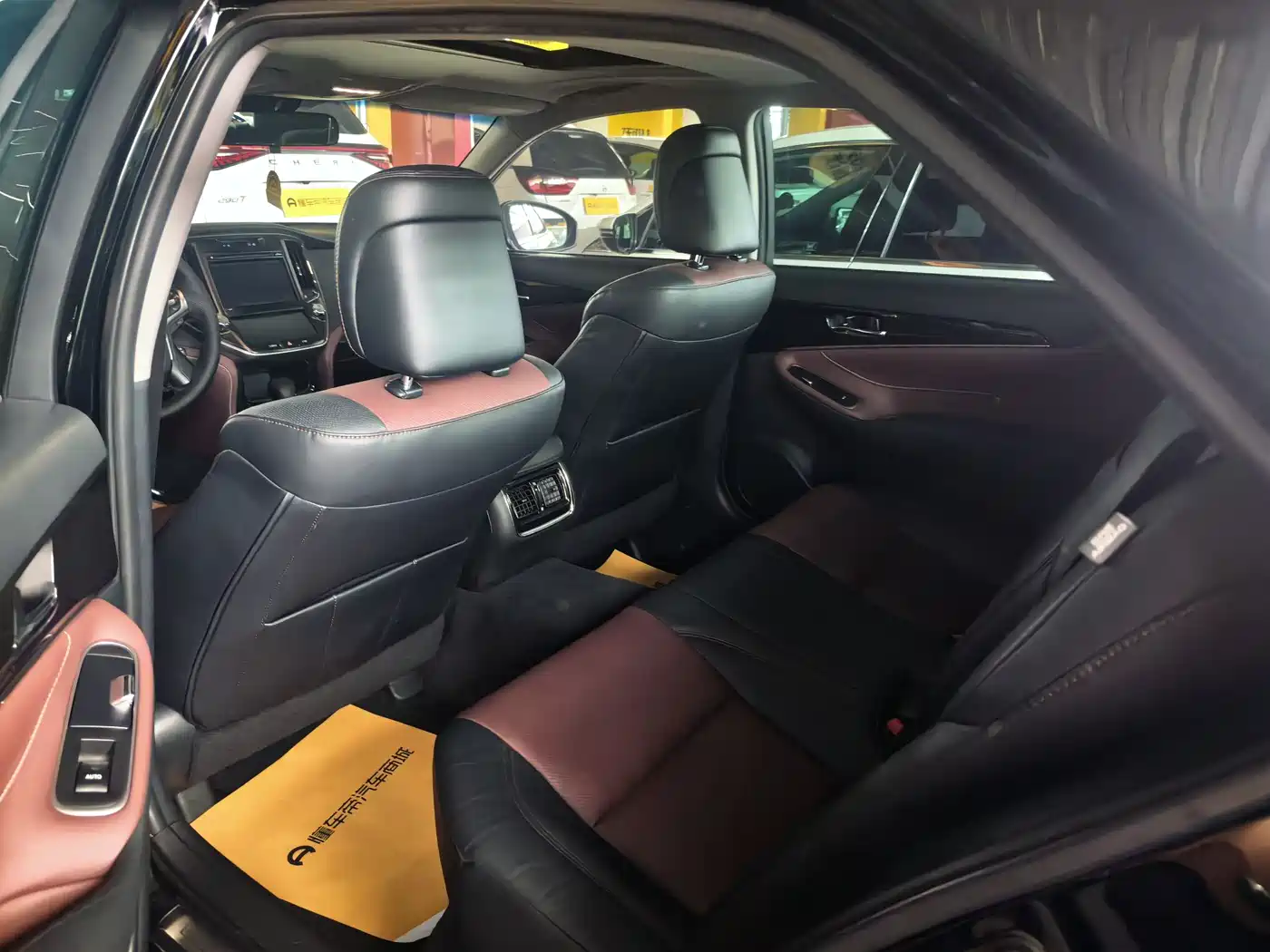 Toyota Crown 2018 2.0T Sport Edition фото 3