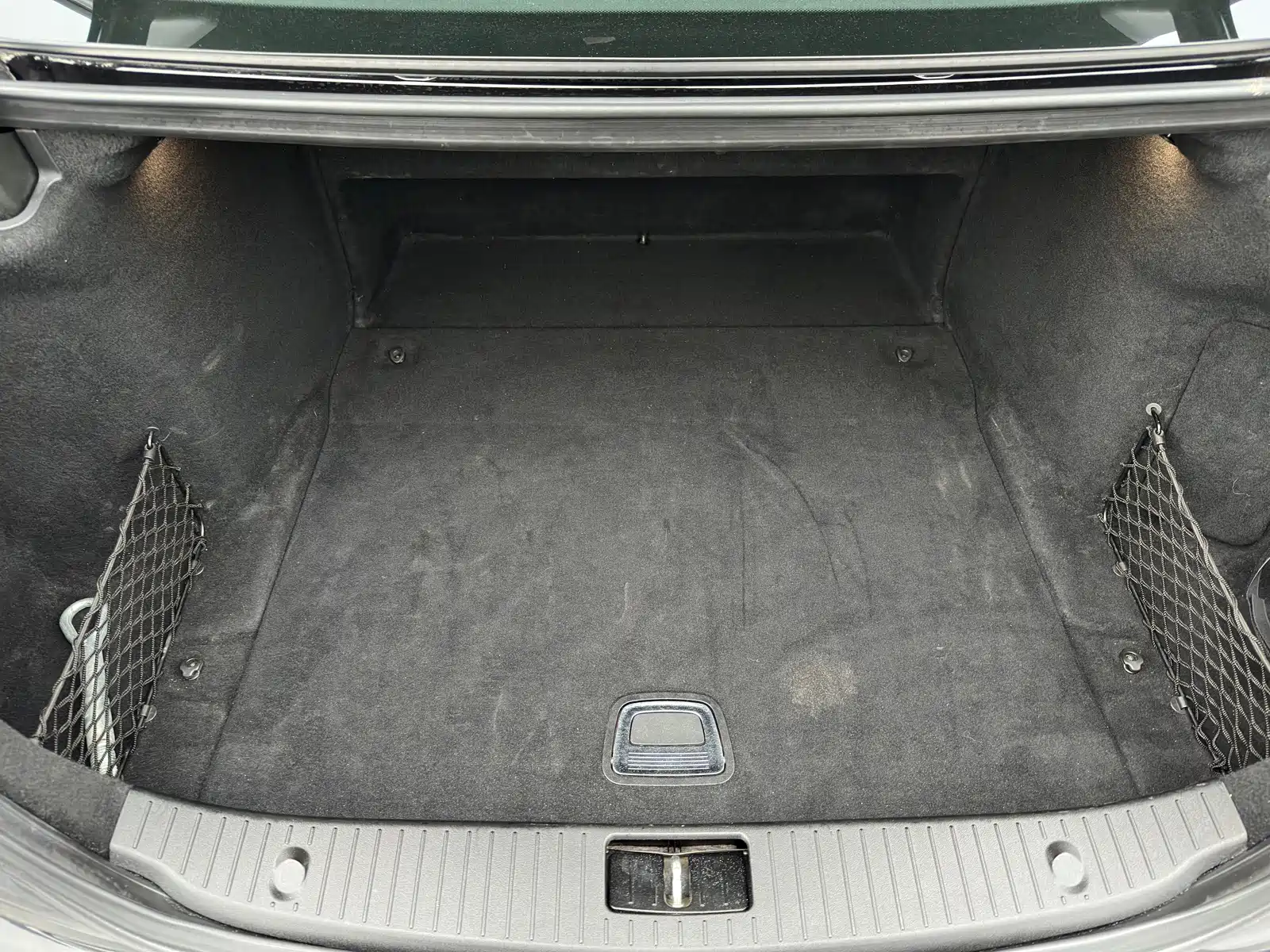 Фото 17 - Mercedes-Benz S-Class