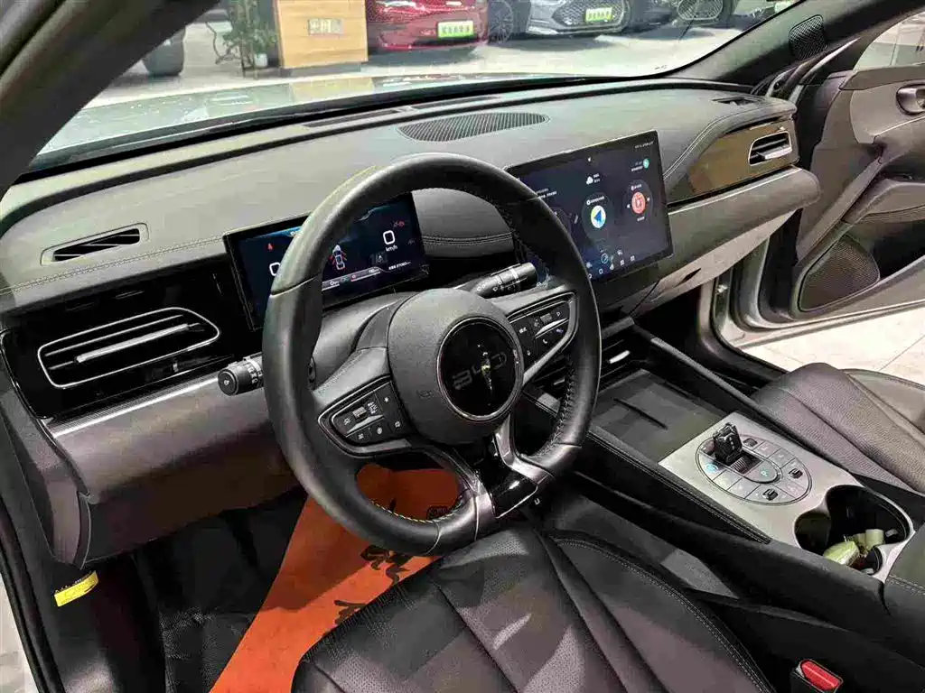 صورة 3 - BYD Seal 06 New Energy