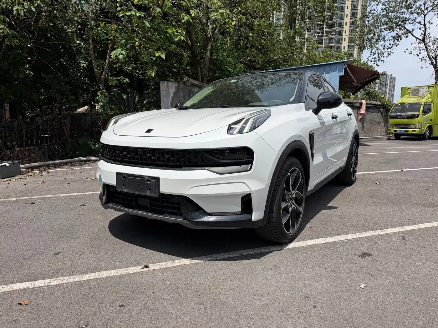 Lynk & Co 05