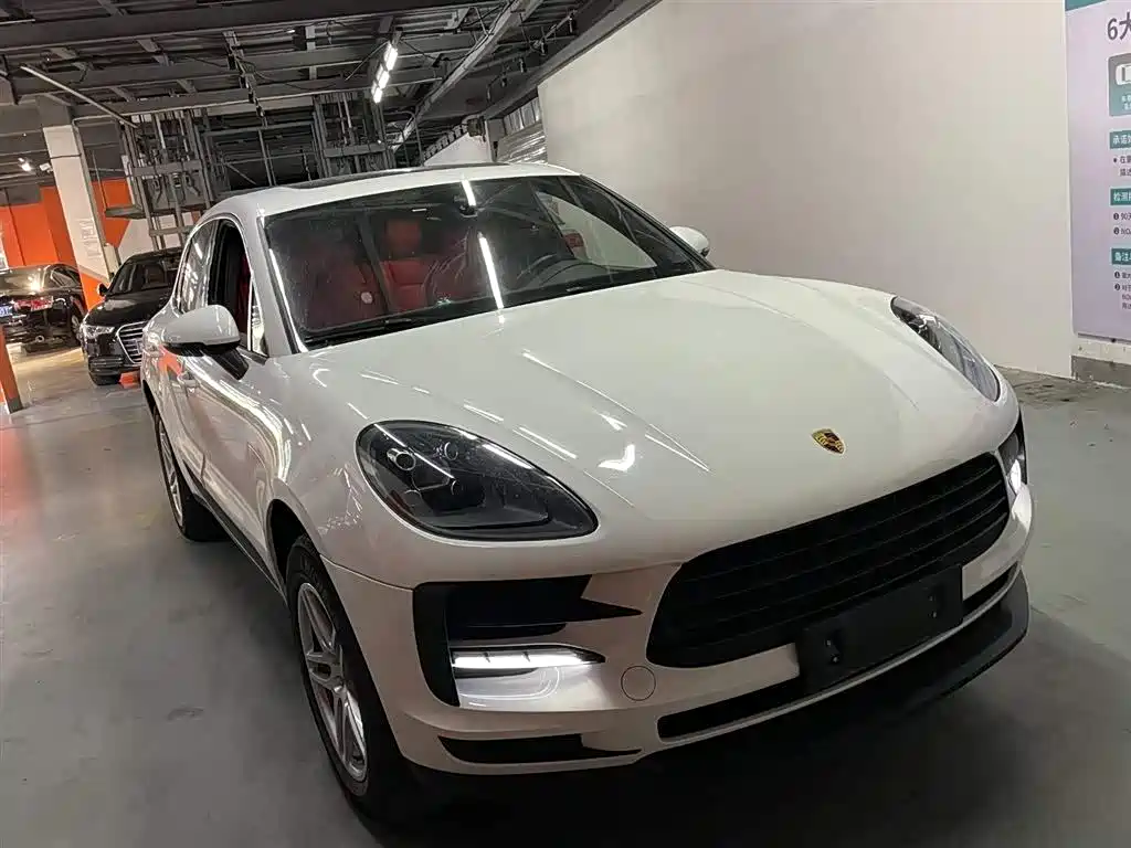 Porsche Macan 2018 Macan 2.0T фото 3