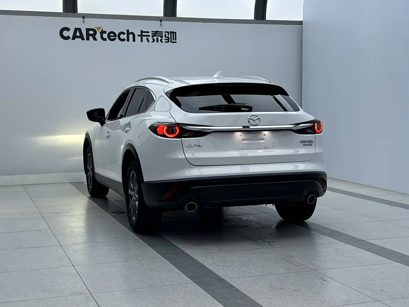 MAZDA CX-4