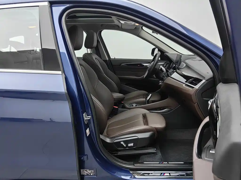 Фото 23 - BMW X1