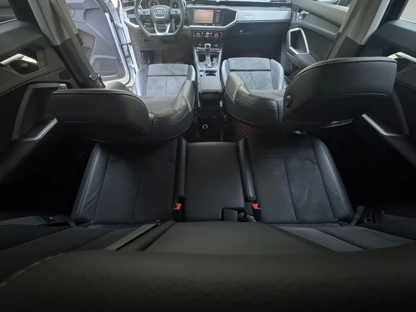 Audi Q3 2022 35 TFSI Fashion Dynamic фото 13