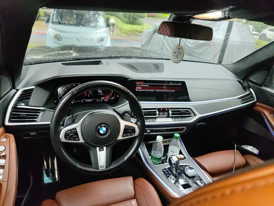 Фото 3 - BMW X7