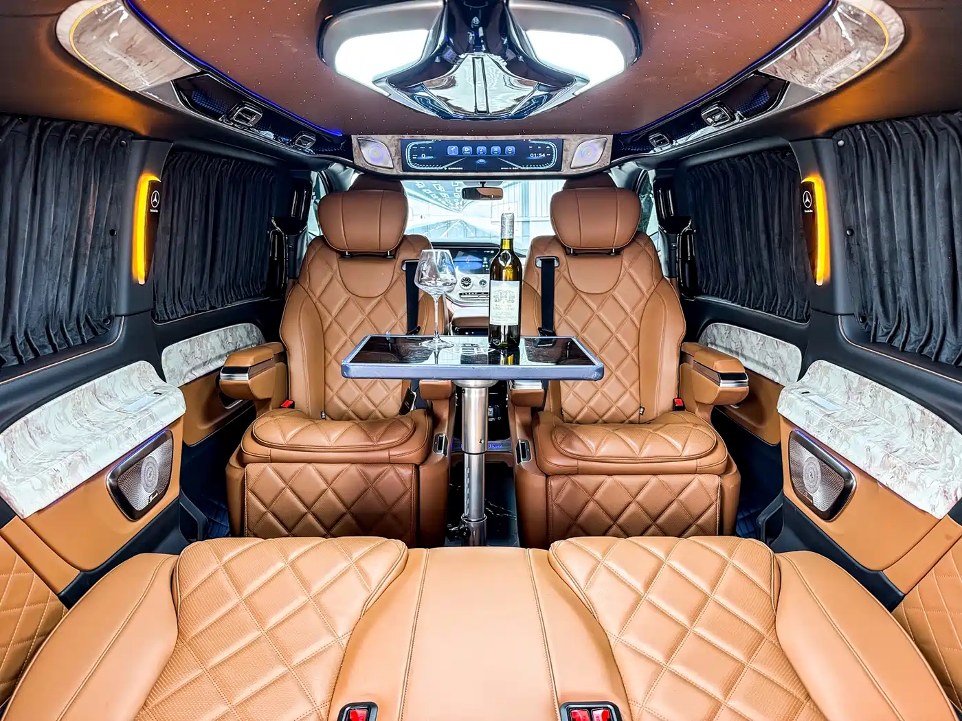 Mercedes-Benz Vito 2023 2.0T Business 7-Seater фото 27