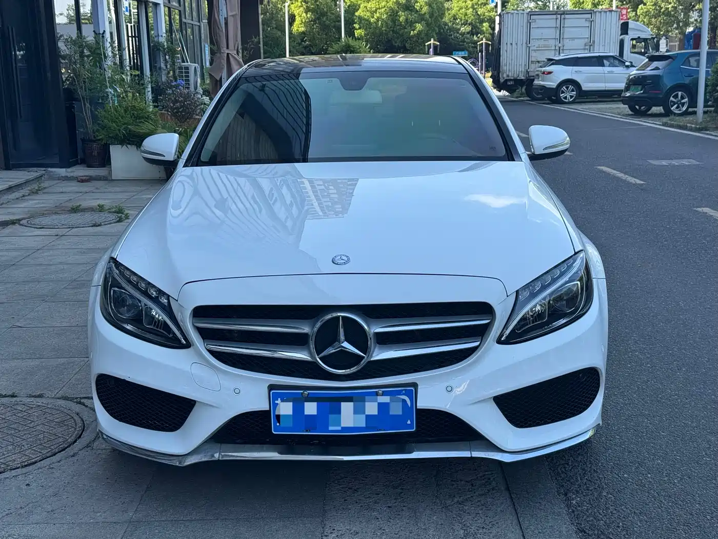 Mercedes-Benz C-Class 2015 Facelift C 200 L фото 2