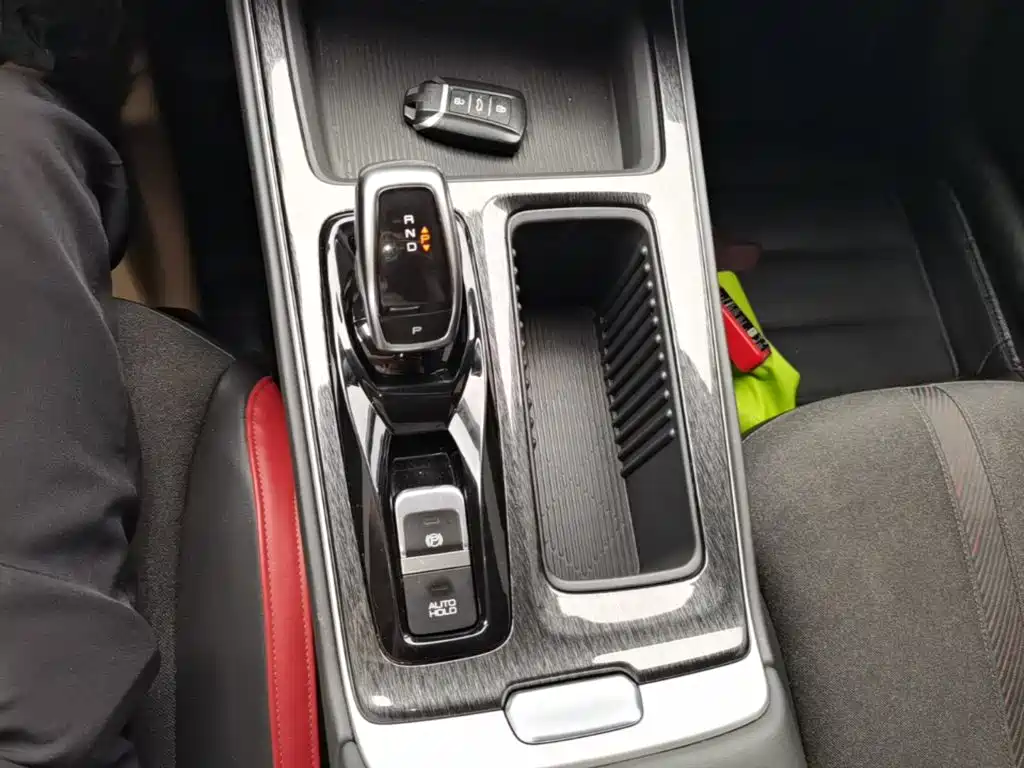 Dongfeng Aeolus Yixuan MAX 2022 2023 1.5T Super Dad Edition