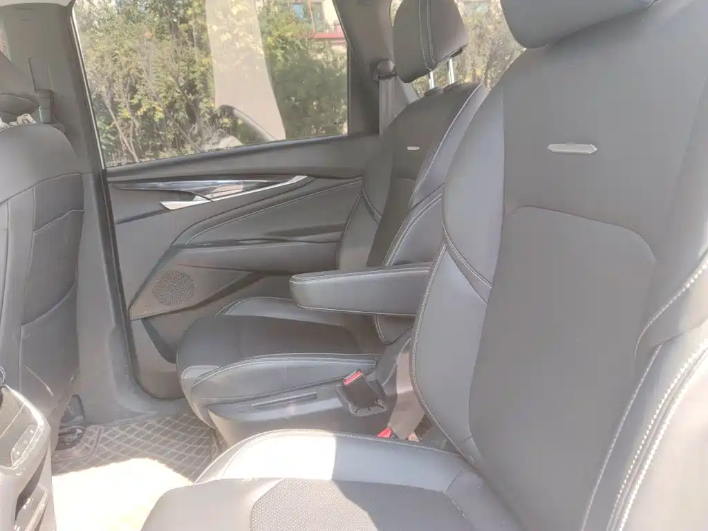 Maxus Maxus G50 2020 2019 1.5T First Edition Automatic Luxury 6-Seater