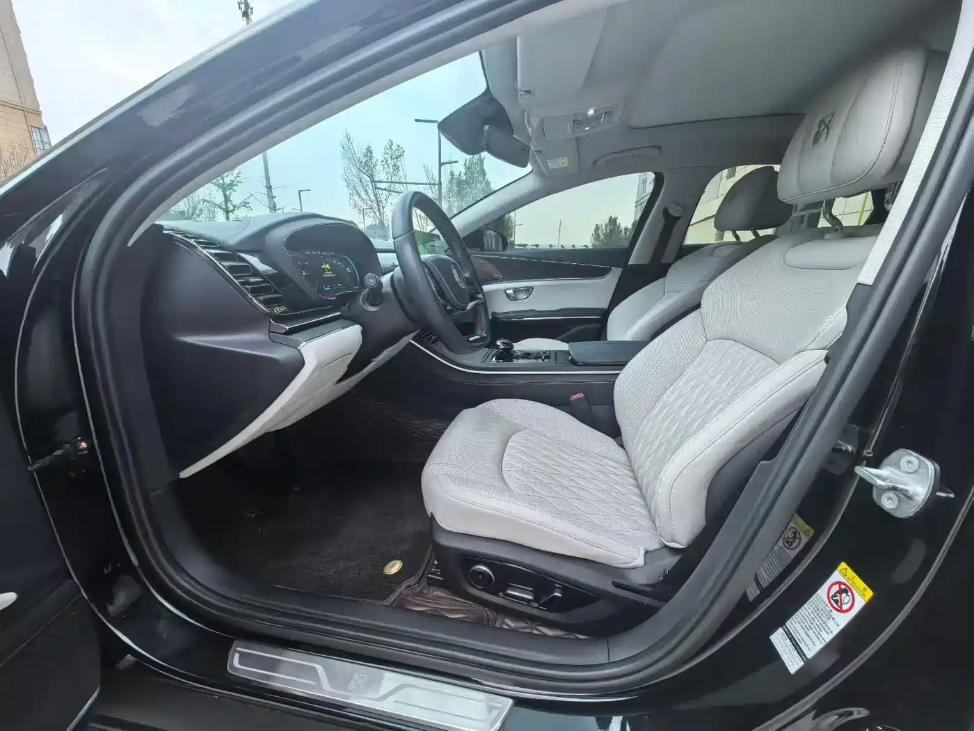BYD Han 2020 EV Extended Range Premium фото 4