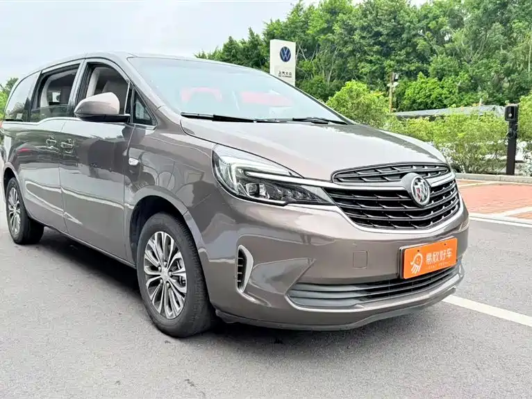 BUICK GL8