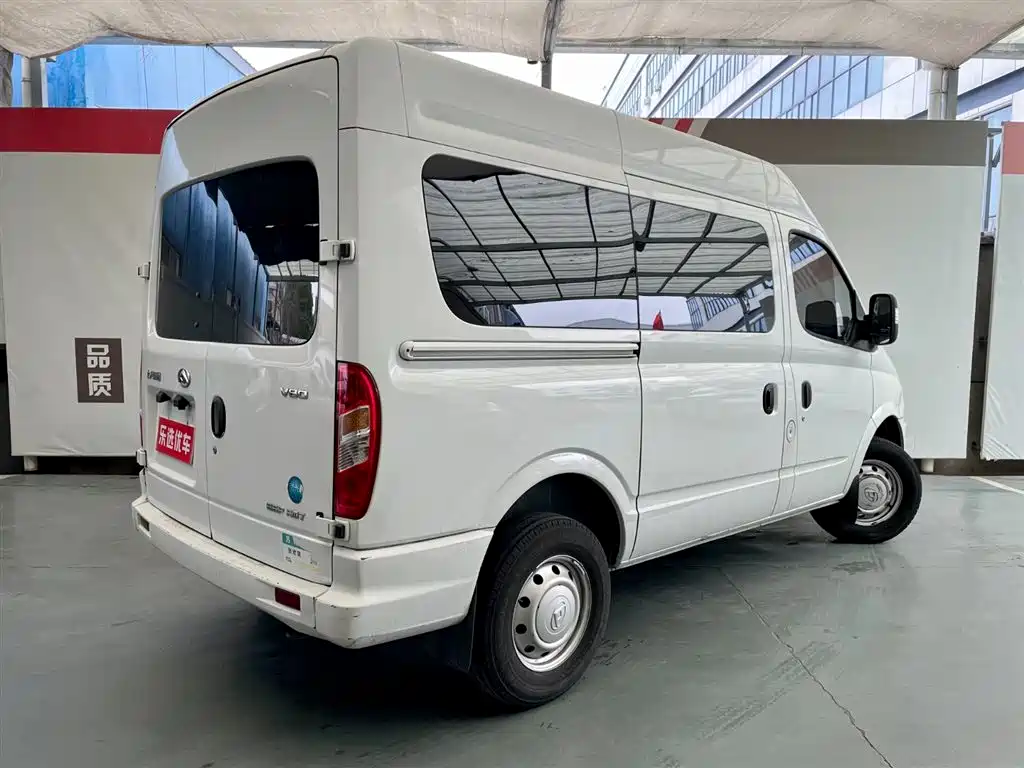 SAIC MAXUS XINTU V80