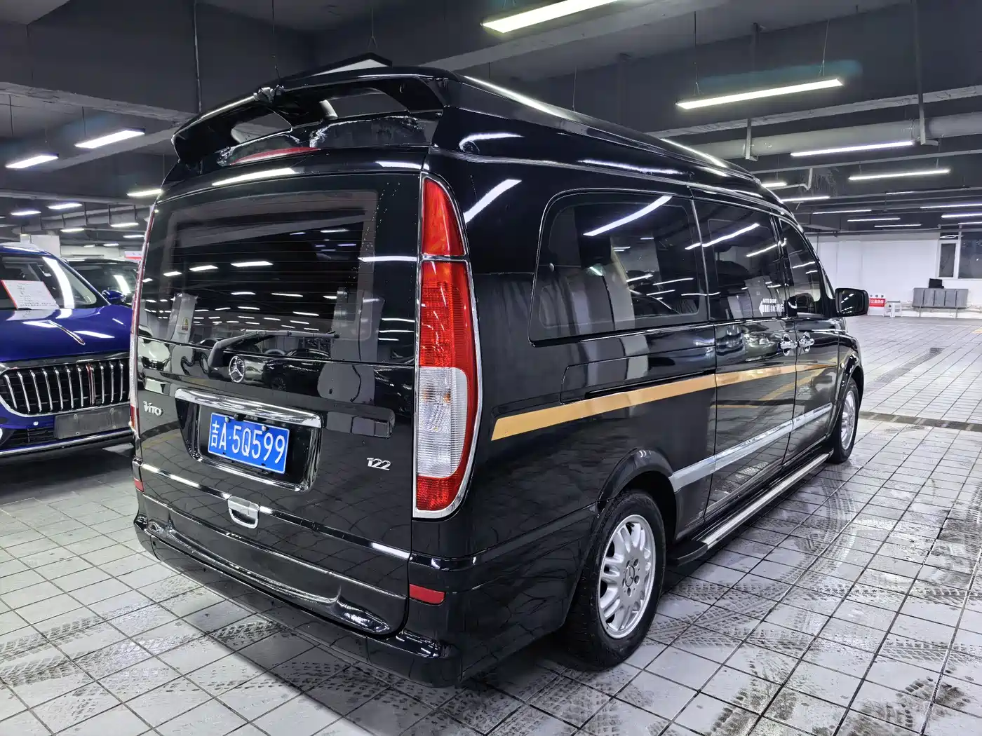 Mercedes-Benz Vito 2013 Model 3.0L Elite Edition фото 19