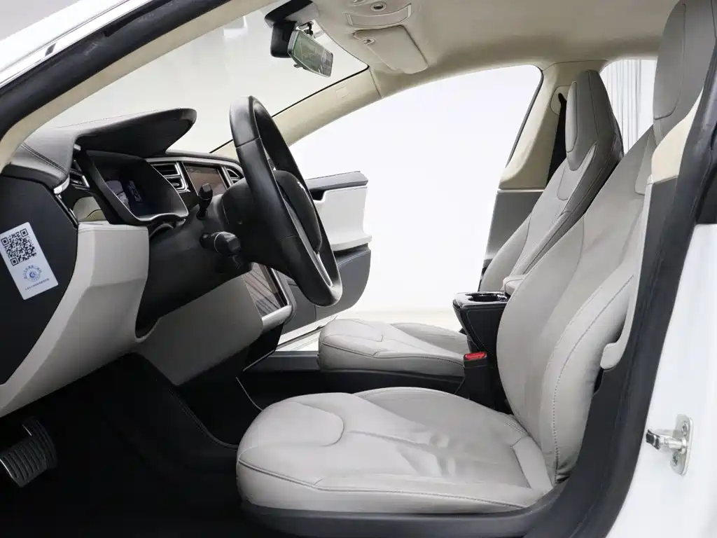 Tesla Model S 2015 2014 Model S P85