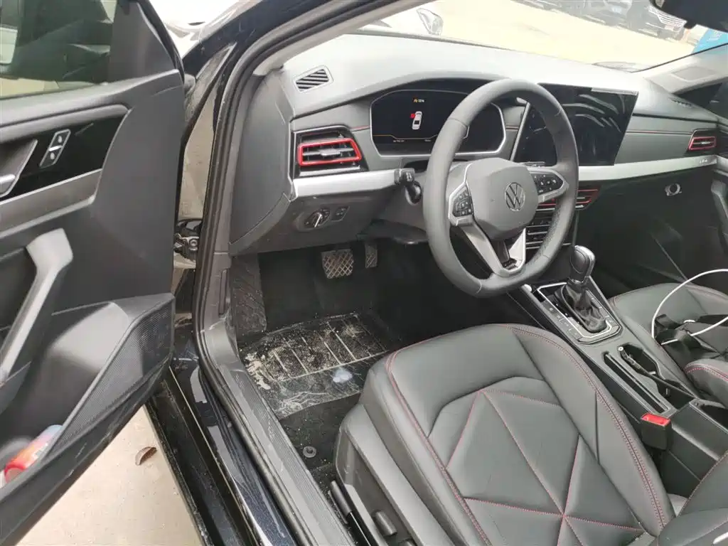 Volkswagen Lavida 2024 Model 300TSI DSG Starlight Leading Edition фото 12