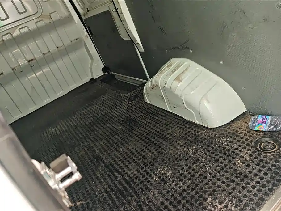 SAIC MAXUS XINTU V80