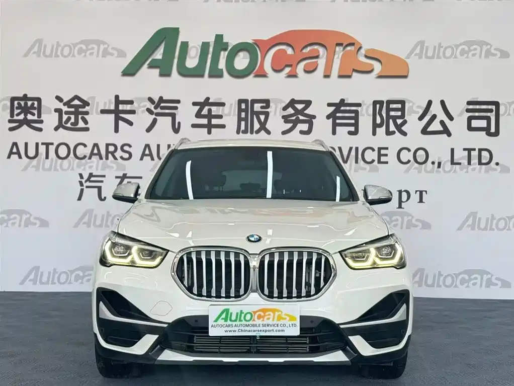 BMW X1 2022 sDrive20Li Premium фото 2