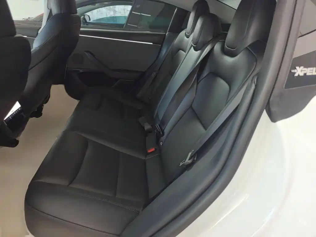 Tesla Model 3 2026 2025 Model Year Facelift Long Range Rear-Wheel Drive