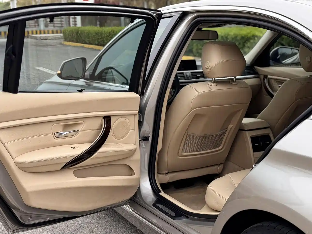 BMW 3 Series 2013 320Li Luxury Design Package фото 8