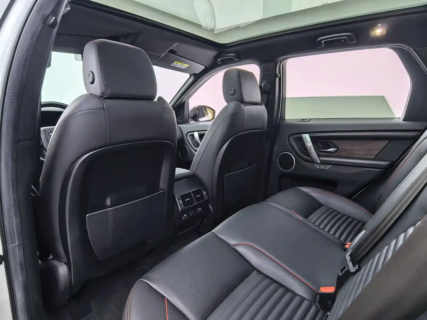 LAND ROVER DISCOVER SPORTS