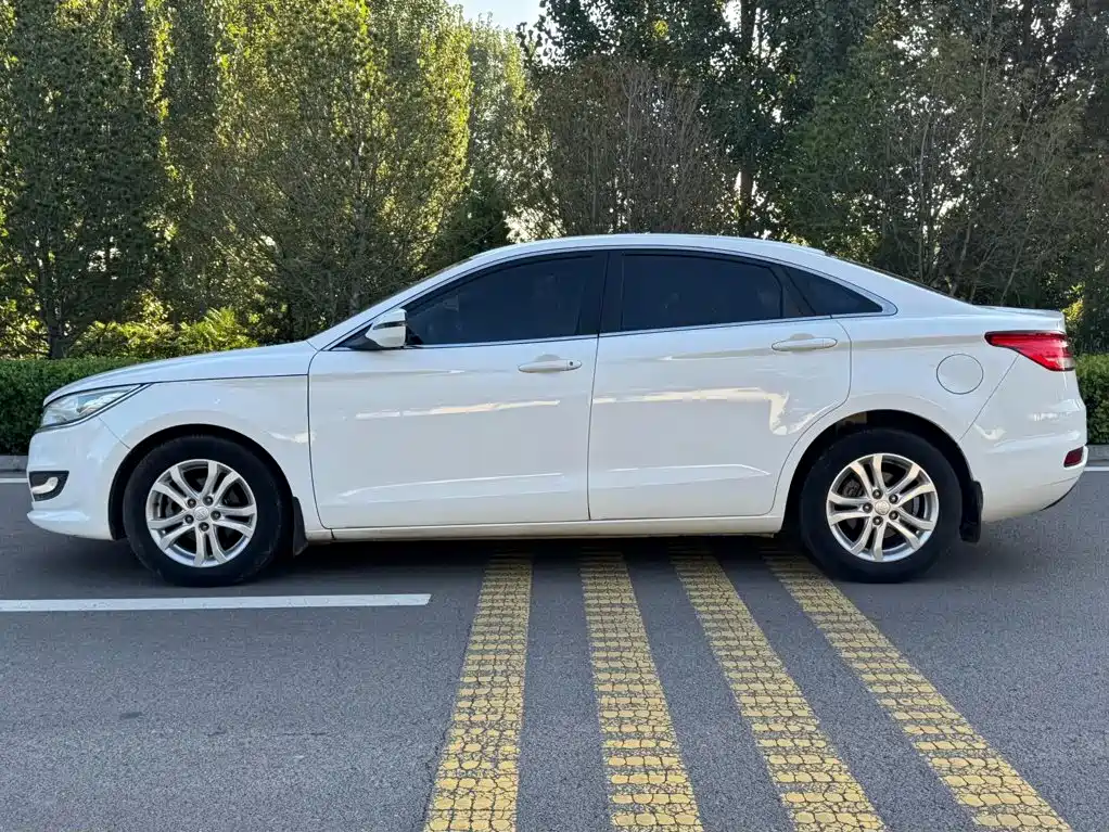 Besturn B50 2016 2016 1.4T Automatic Luxury