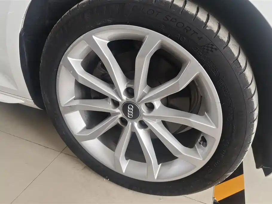 Audi A4L 2019 40 TFSI Fashion (China VI) фото 6