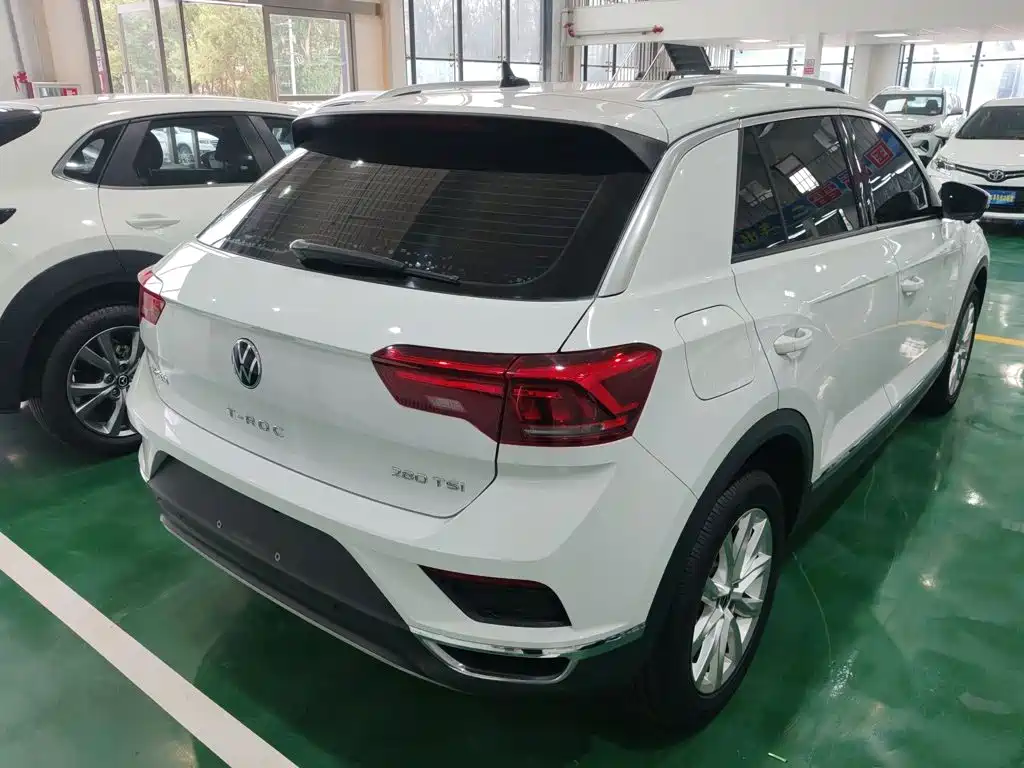 Volkswagen T-Roc, миниатюра 12