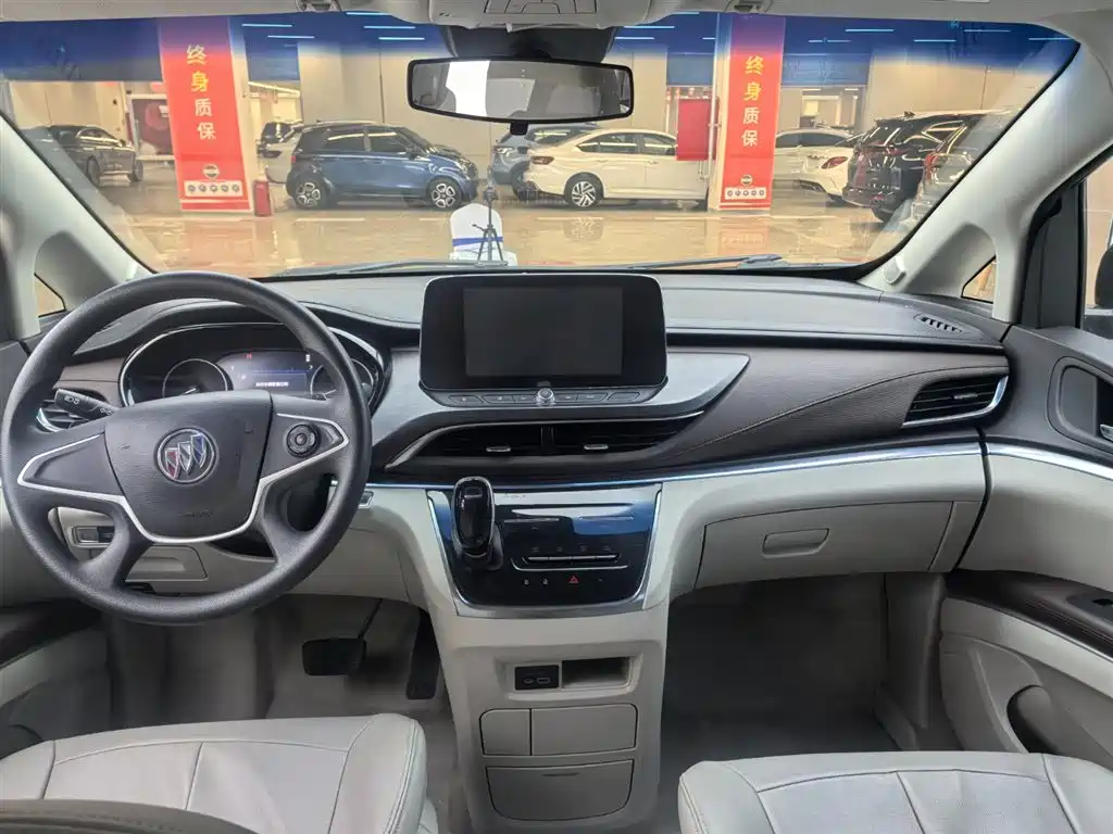 BUICK GL8