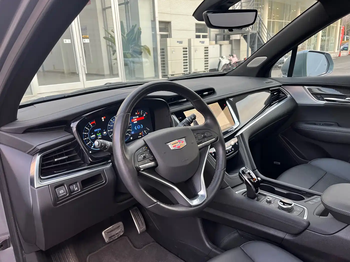 Cadillac XT6 2025 2.0T 6-Seater AWD Executive Black Label Edition фото 5