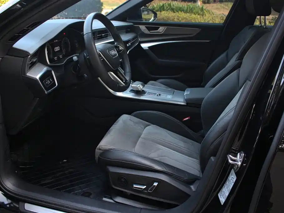 Audi A6L 2024 40 TFSI Luxury Dynamic фото 8
