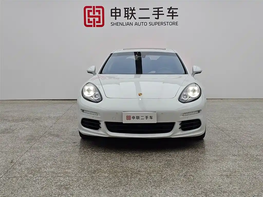 Porsche Panamera 2016 Panamera Edition 3.0T фото 16