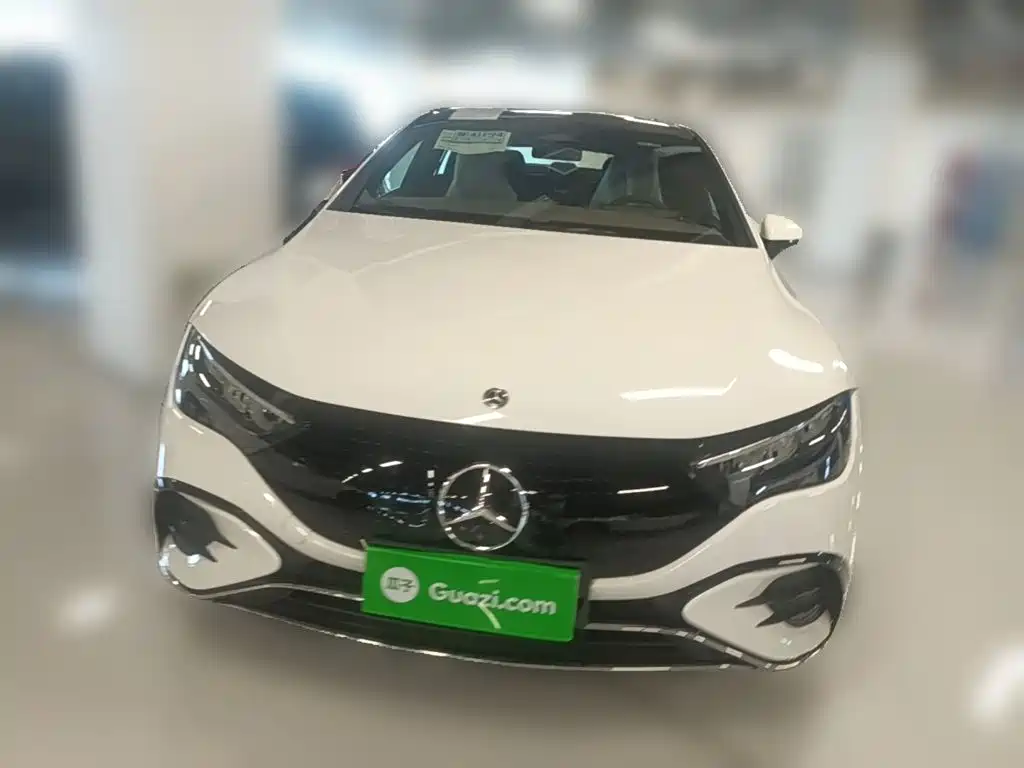 Фото 5 - Mercedes-Benz EQE
