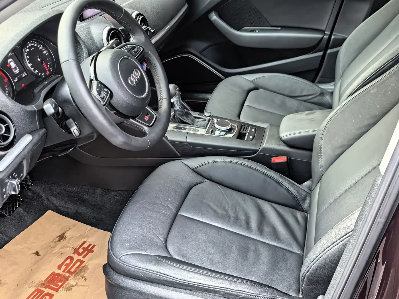 Audi A3 (Import) 2014 Limousine 40 TFSI S line Luxury фото 7
