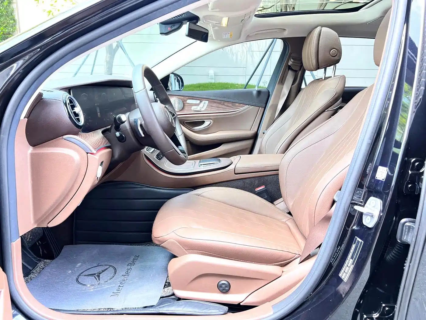 Mercedes-Benz E-Class 2021 E 300 L Luxury фото 4