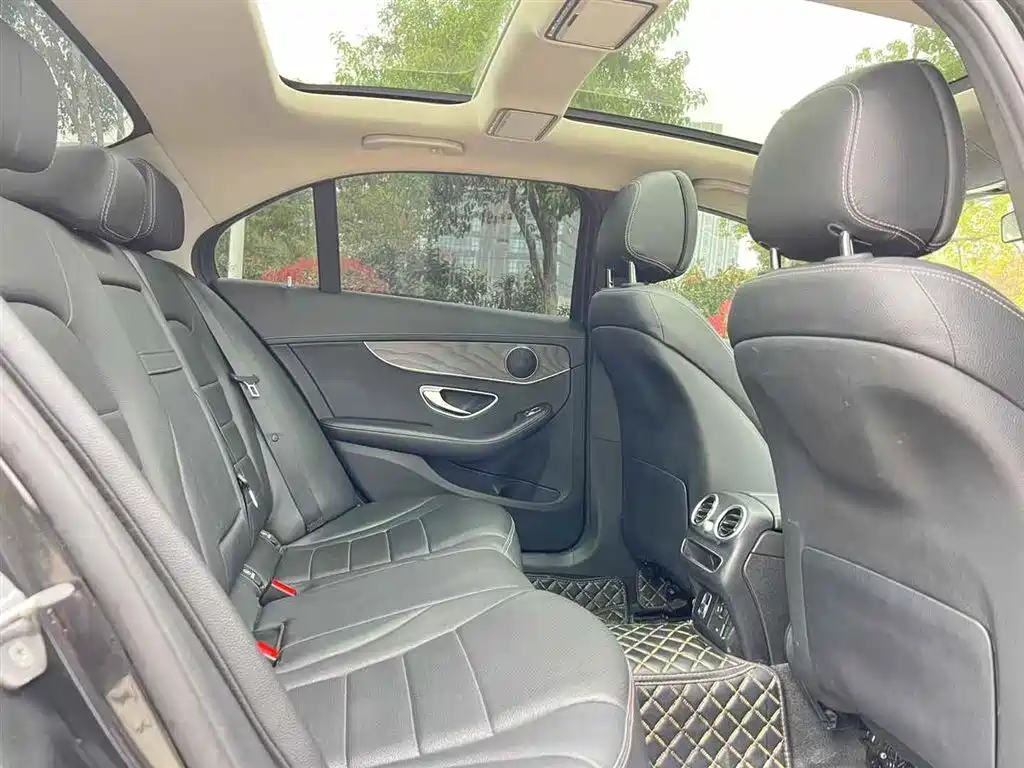 MERCEDES-BENZ C CLASS