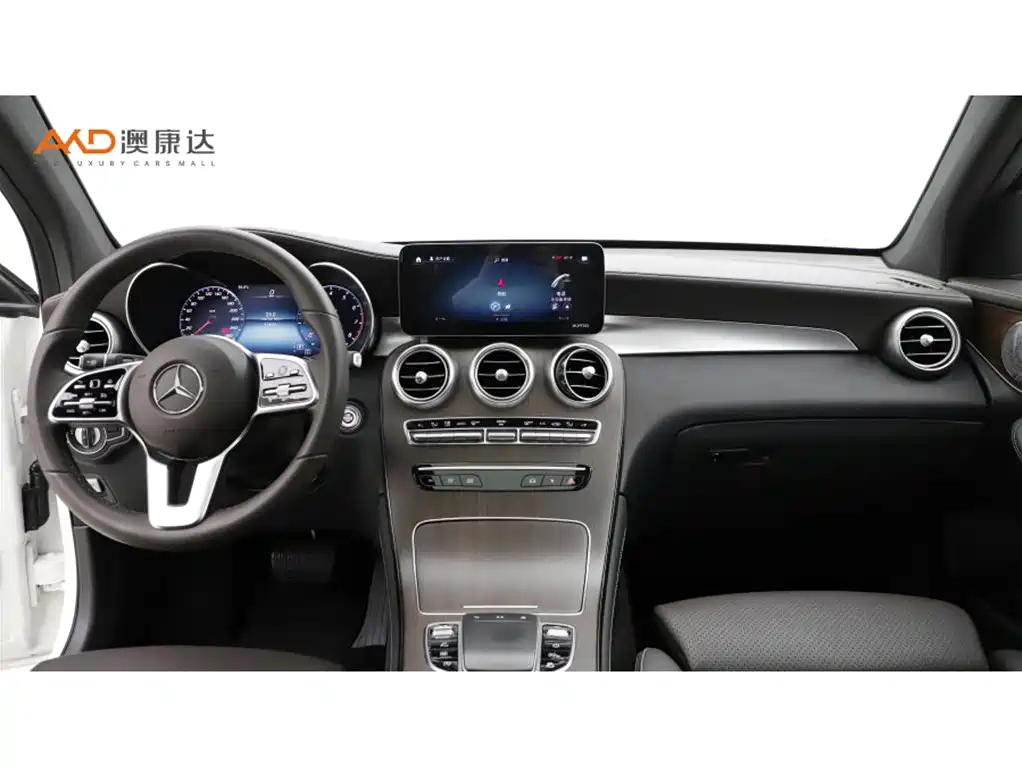 Mercedes-Benz GLC 2021 GLC 300 L 4MATIC Sporty фото 5