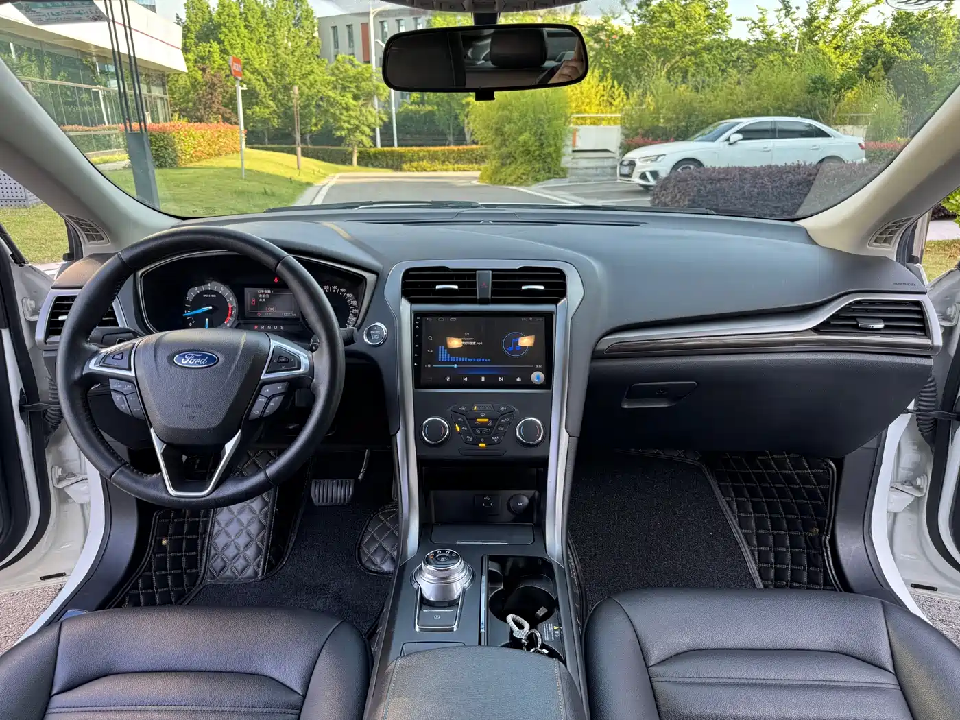 FORD MONDEO