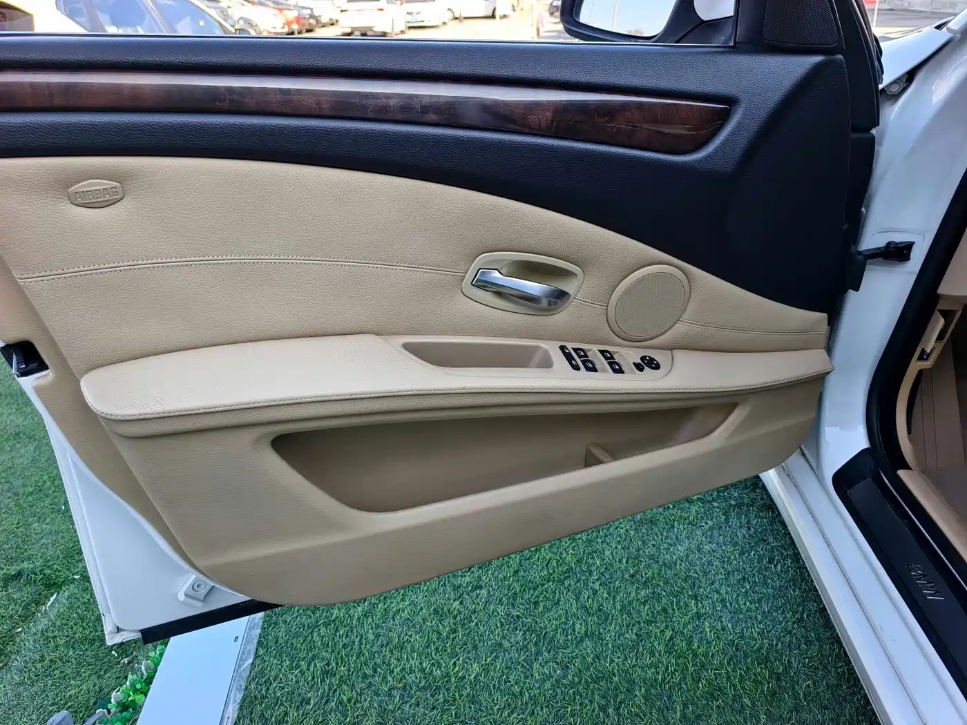 BMW 5 Series 2010 520Li Luxury фото 7